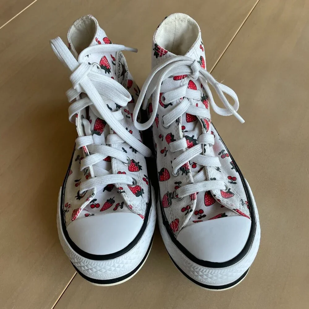 Converse‎ Chuck Taylor All Star Lift Hi Sneakers, White & Red Strawberry - Sz 13